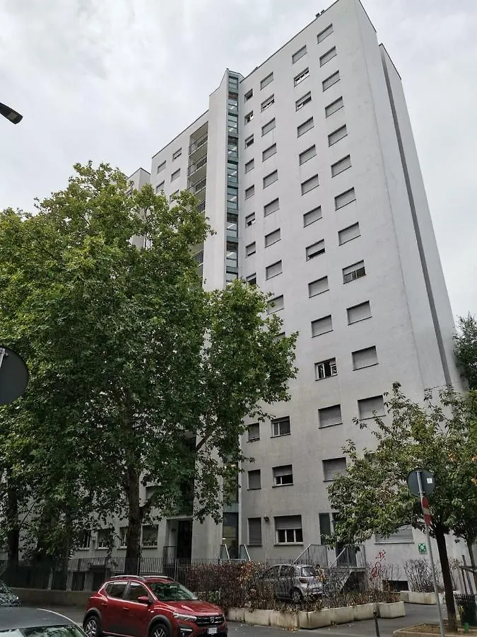 For Students Only Cosy Ensuite Rooms At Galileo Galilei In Milan contacts