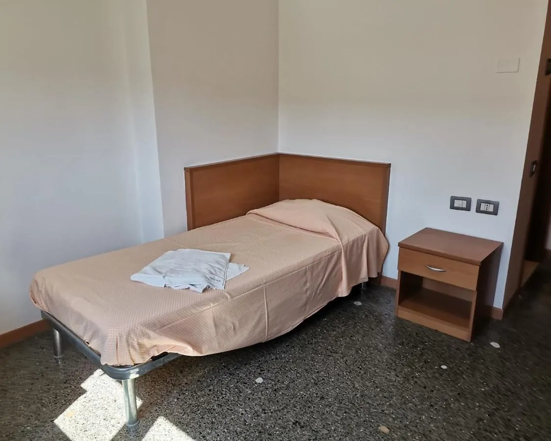 Apartment For Students Only Cosy Ensuite Rooms At Galileo Galilei In Milan