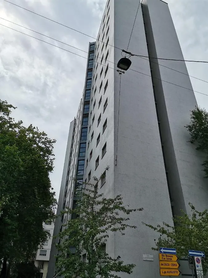 Apartment For Students Only Cosy Ensuite Rooms At Galileo Galilei In Milan